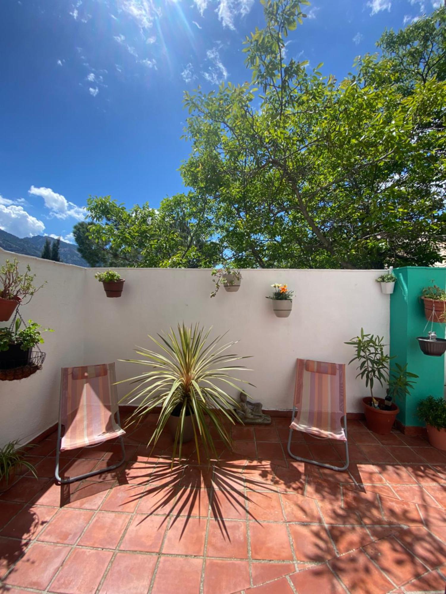 La Casa Del Buda Guejar Sierra Exterior photo